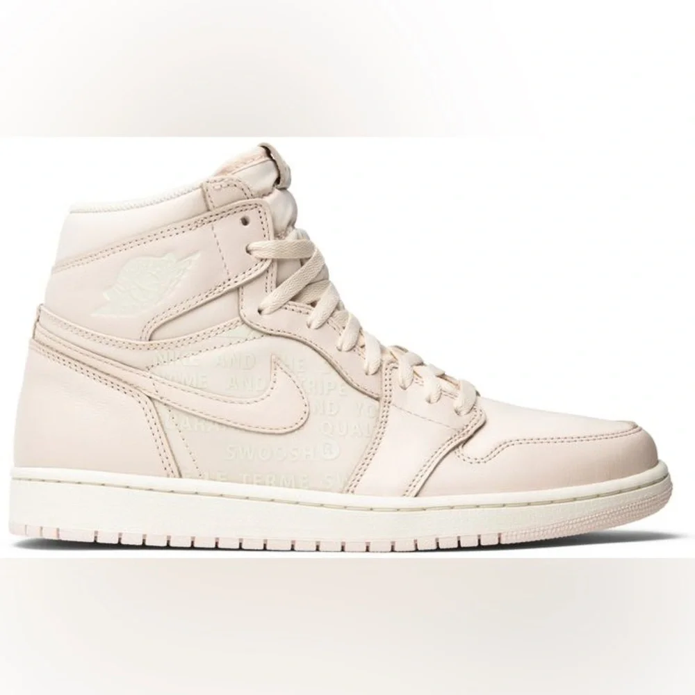 Nike. Air Jordan 1 Retro High OG 'Guava Ice’. Size 8.